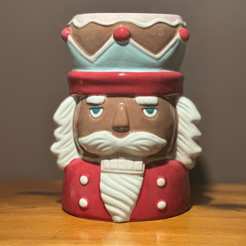 Christmas African-American Nutcracker Crock